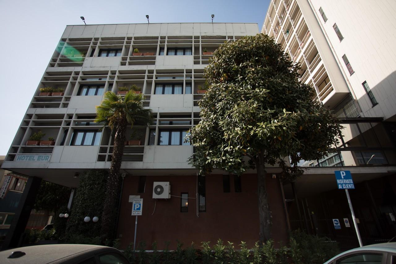 Ih Hotels Milano Eur - Trezzano Sul Naviglio Exterior photo