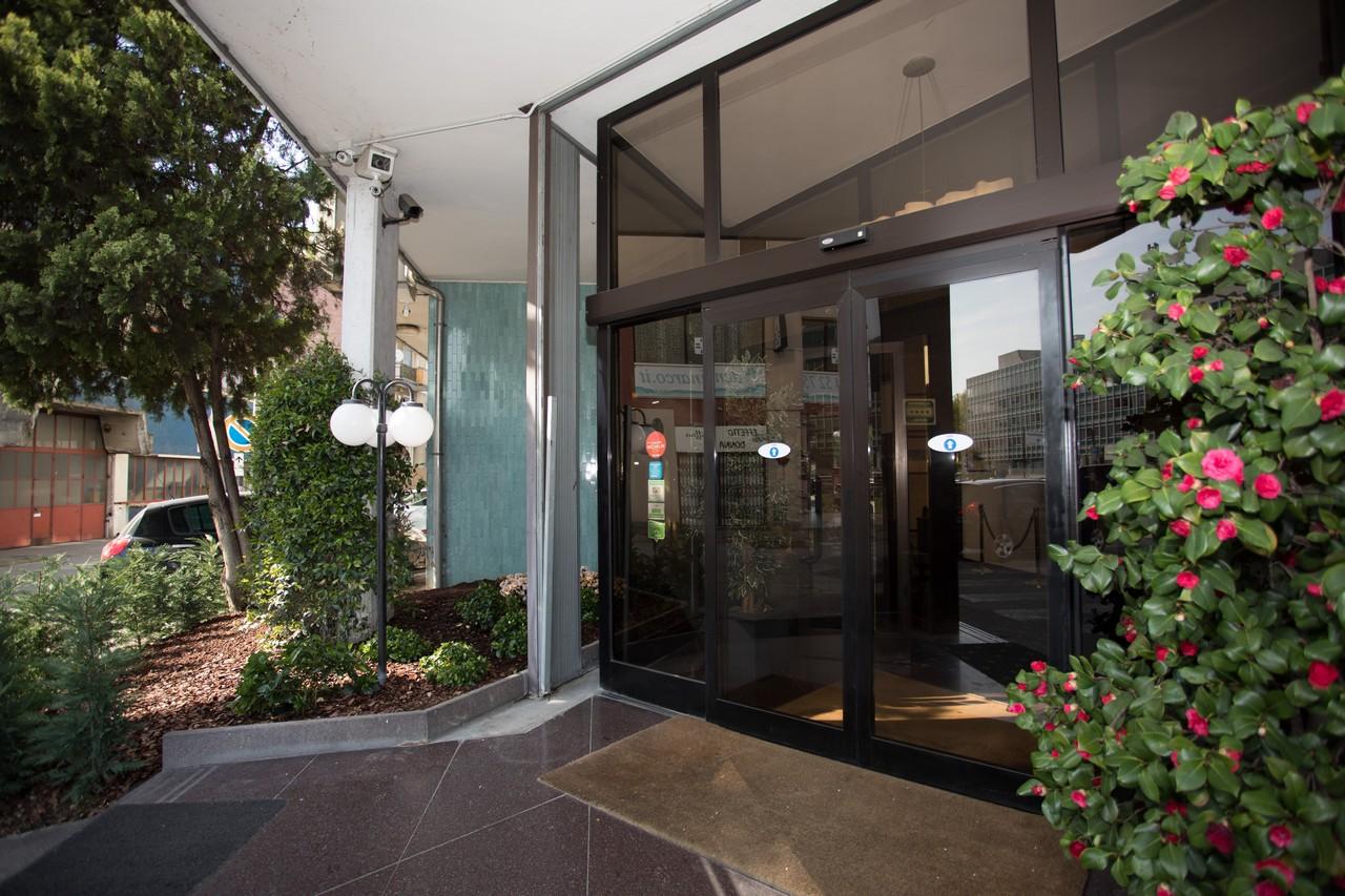 Ih Hotels Milano Eur - Trezzano Sul Naviglio Exterior photo